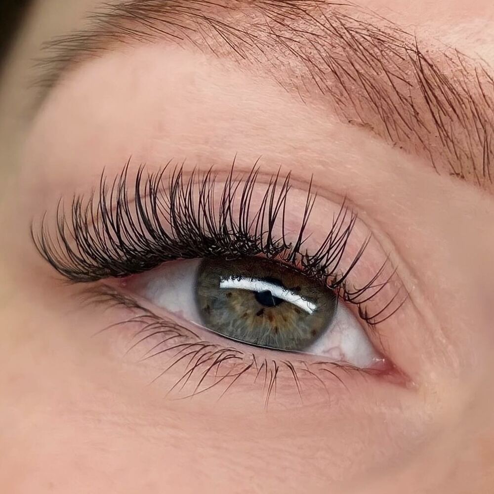 Extensions de cils effet wispy